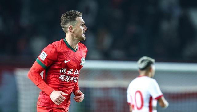 tenan, 在球员完成, 没结束就打