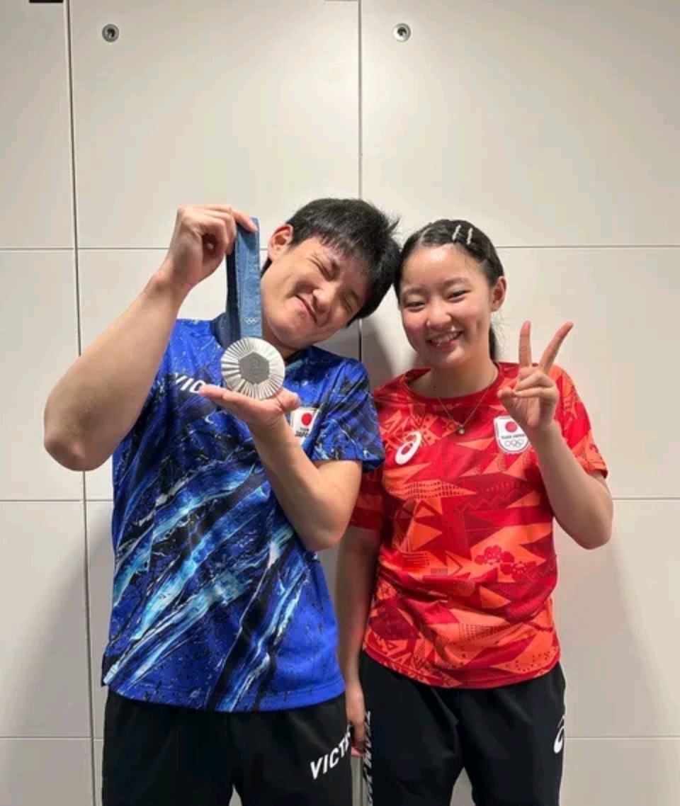 户上隼辅在, 张本智和 户上隼辅在, 张本智和